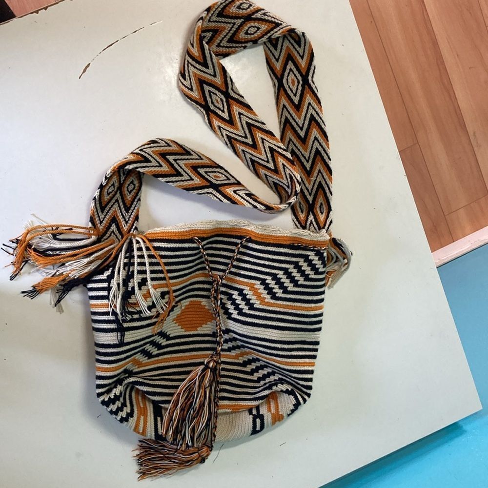 Wayuu Mochila Bag Tribal Themed Bucket Purse Perfect for Beach Summer Pool - Picture 9 of 13